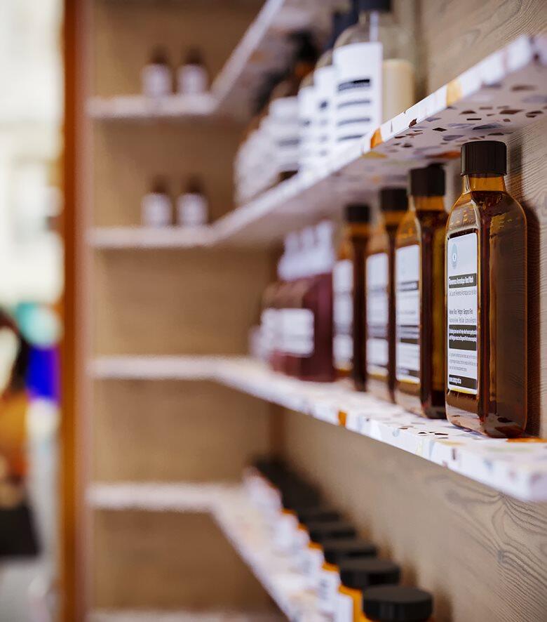 来这样的化妆品店拍照打卡，十二宫格都不够放！